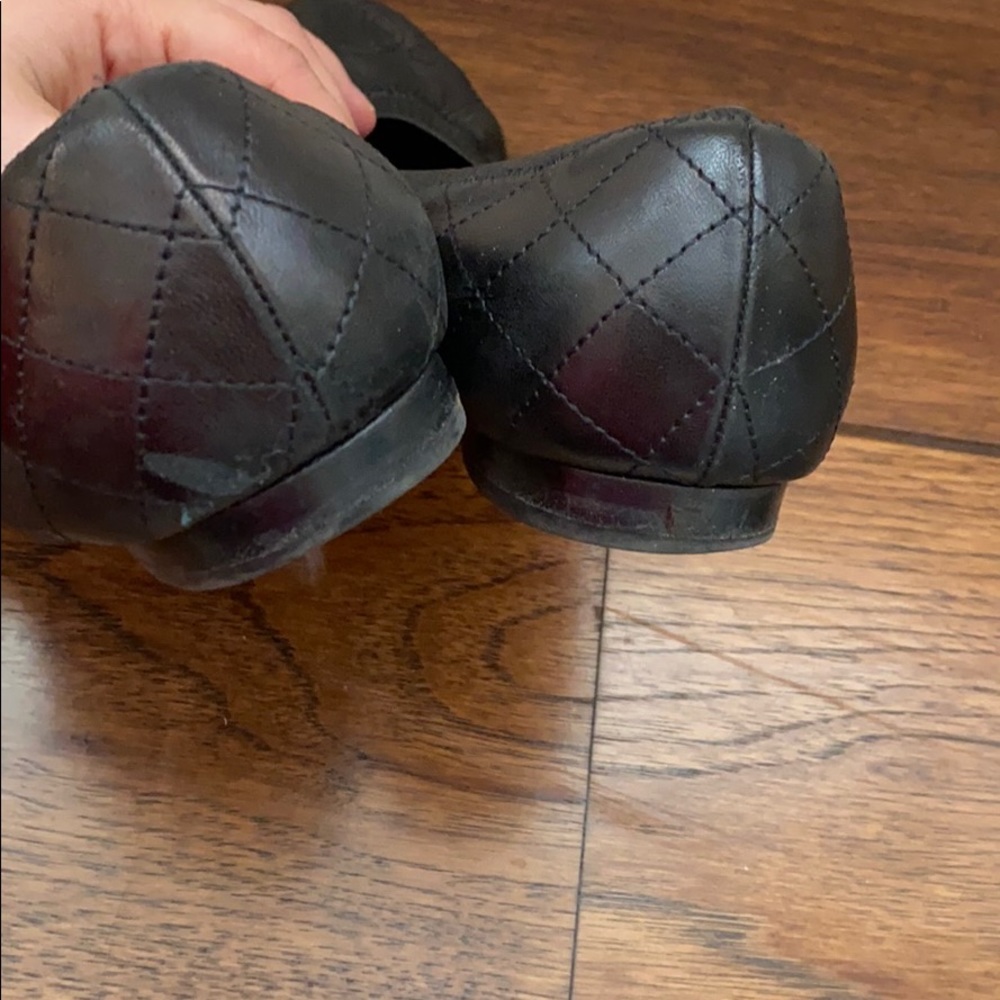 Rare Chanel Scrunched Quilted Black Lambskin Flats - Picture 5 of 7